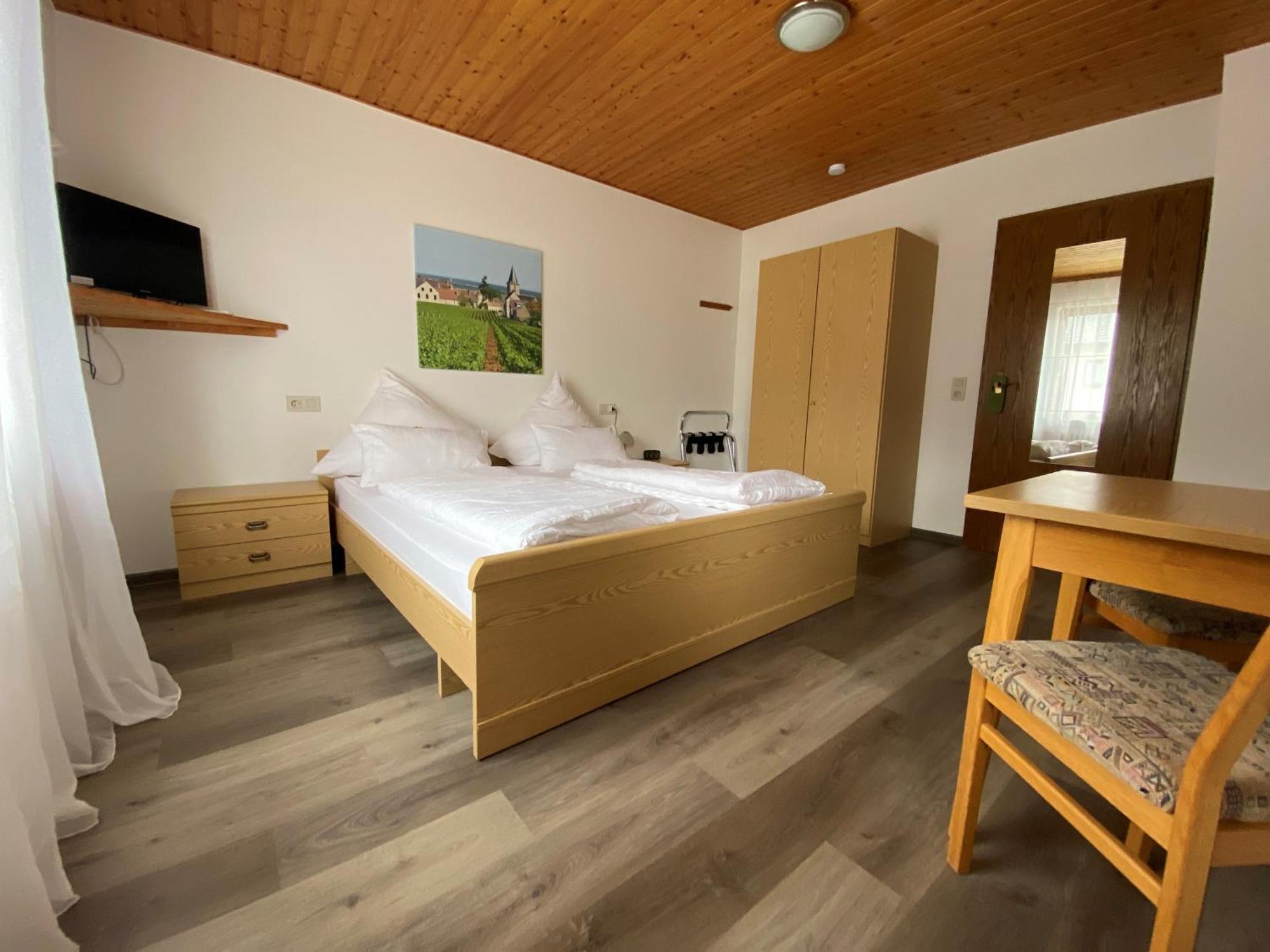 Couette-café Weingut H. Gindorf Lieser
